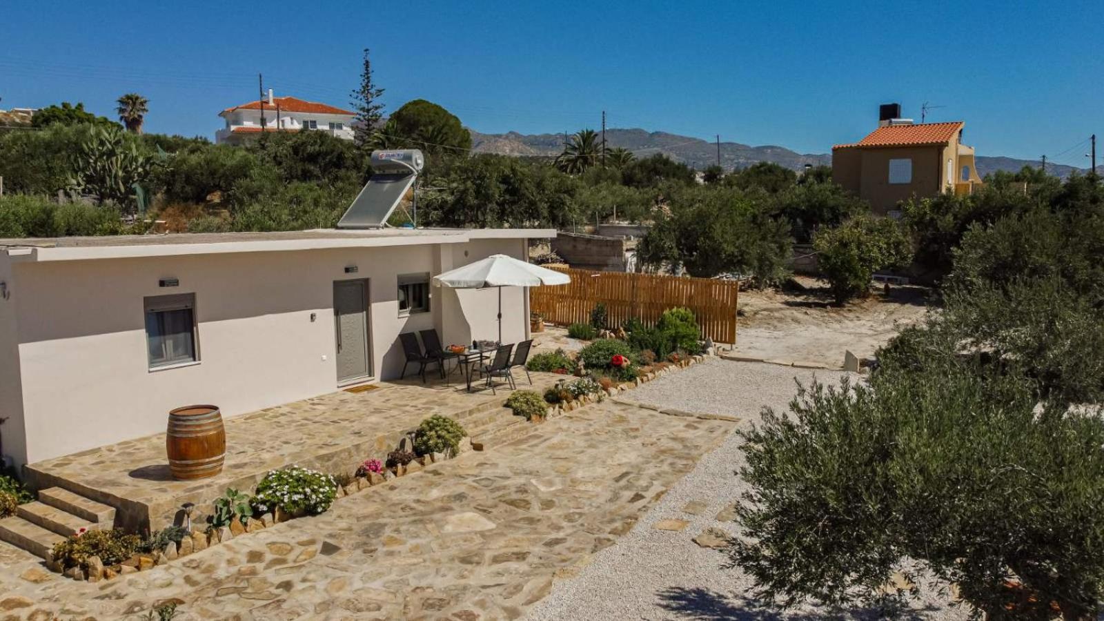 Holiday home Rose View *